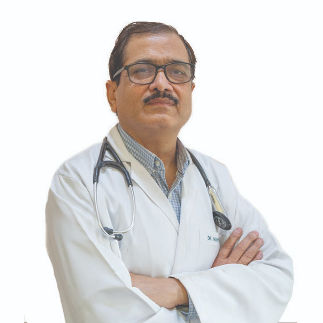 Dr. Rajeeve Kumar Rajput, Cardiologist in punjabi bagh west delhi